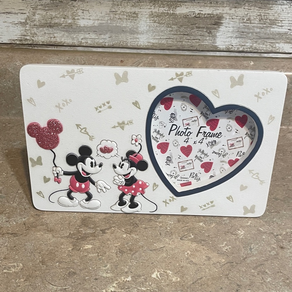 Disney Mickey & Minnie Heart Shaped White and Pink Photo Frame